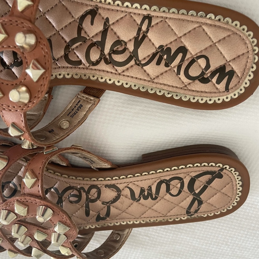 Sandals - Picture 3 of 4
